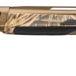 Browning Maxus II Wicked Wing 12 Gauge shotgun with 26-inch barrel and camouflage stock
