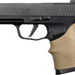 Hogue HandAll Beavertail Grip Sleeve Sig Sauer P365XL- FDE